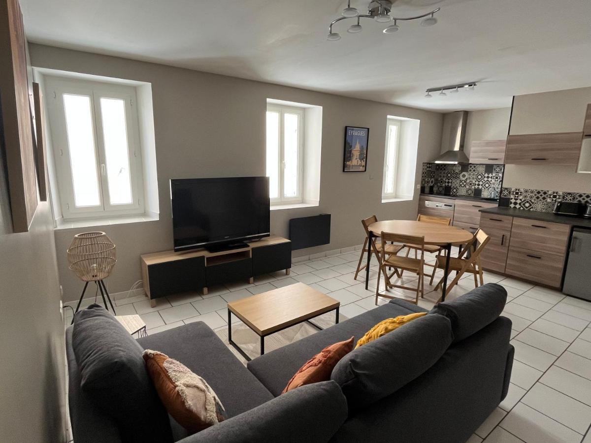 Bel Appartement 2 Chambres Au Coeur Du Village Eyragues Zewnętrze zdjęcie