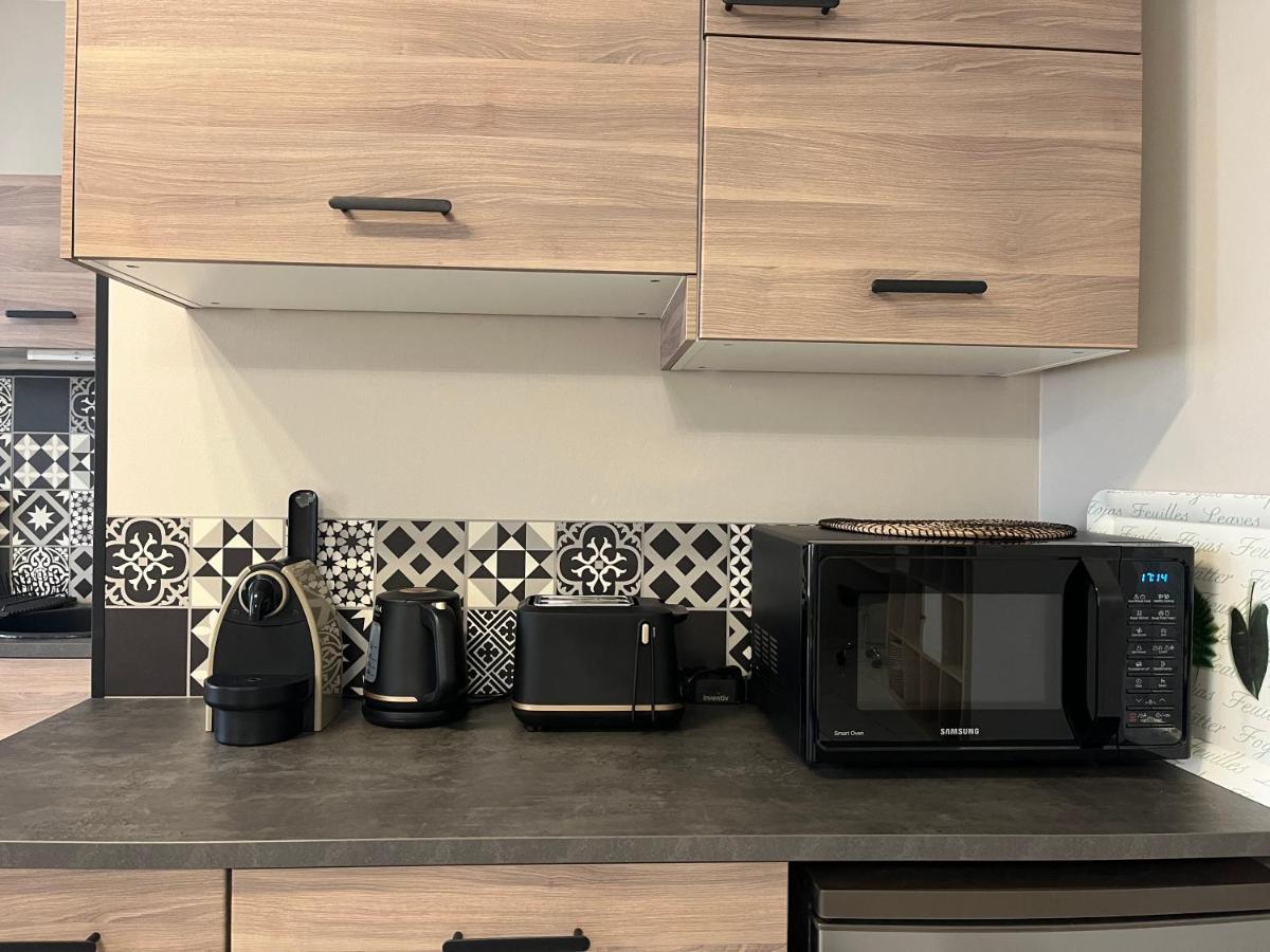 Bel Appartement 2 Chambres Au Coeur Du Village Eyragues Zewnętrze zdjęcie