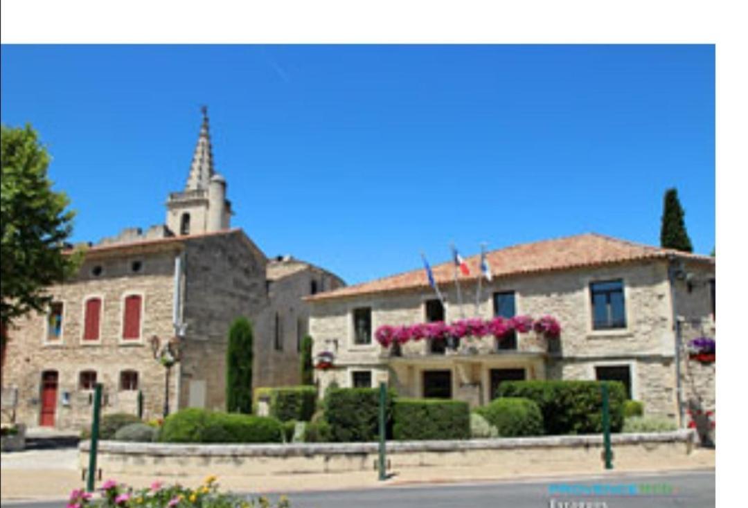 Bel Appartement 2 Chambres Au Coeur Du Village Eyragues Zewnętrze zdjęcie