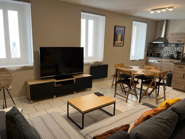 Bel Appartement 2 Chambres Au Coeur Du Village Eyragues Zewnętrze zdjęcie